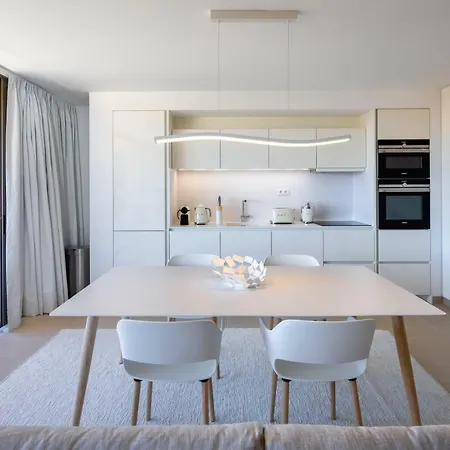 The Quest - Luxury Apartment