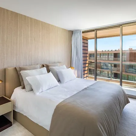 The Quest - Luxury Apartment