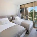 The Quest - Luxury Apartmán *